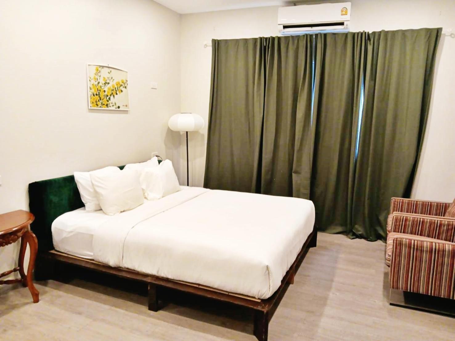 Hidden Dragon X Yaowarat Road Apartment Bangkok Exterior foto